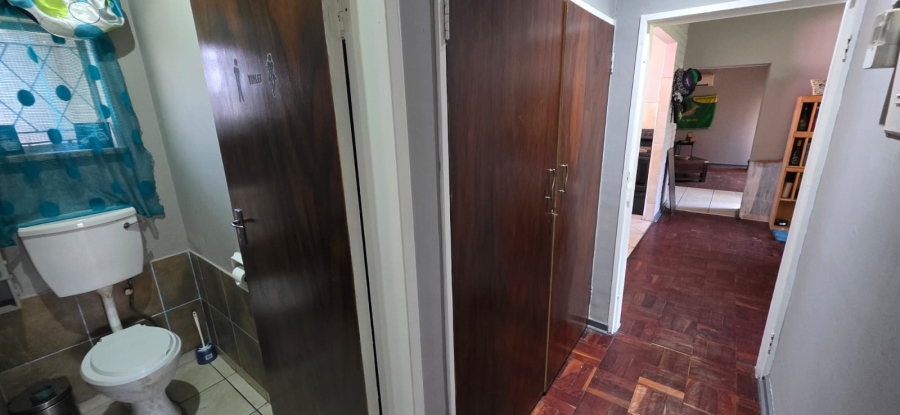 5 Bedroom Property for Sale in Songloed North West